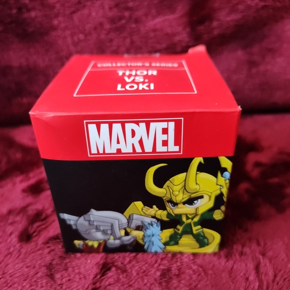 Loot crate collectible marvel Loki verse Thor figurines - Picture 1 of 5